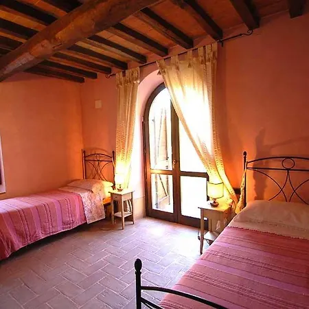 Marinella مزرعة للإقامة